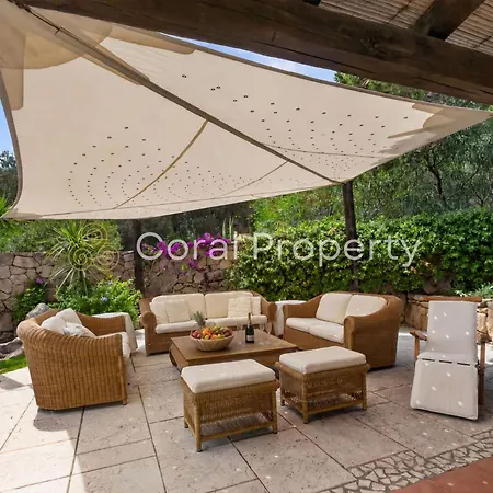 Marina - Vista Mare & Piscina Privata - By Coral Vakantiehuis Porto Cervo